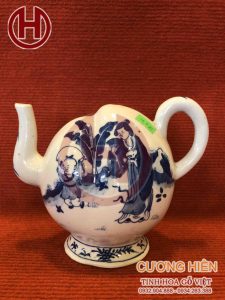 Ấm trà mẫu tử du xuân