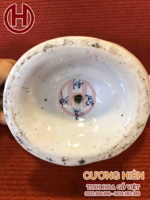 Ấm trà mẫu tử du xuân