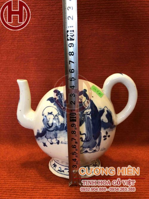 Ấm trà mẫu tử du xuân