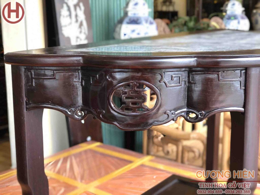 Hình-ảnh-bàn-bán-nguyệt