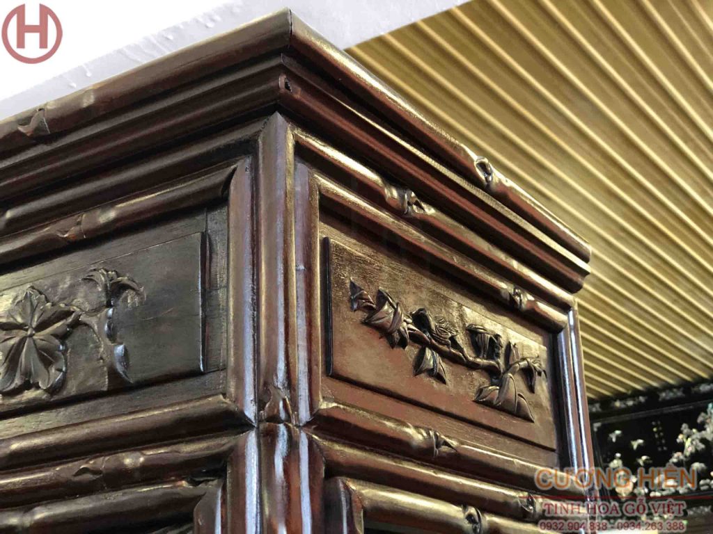 Hình ảnh tủ bày đồ chạm trúc nho 01