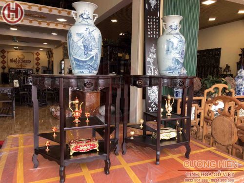 Hình-ảnh-bàn-bán-nguyệt