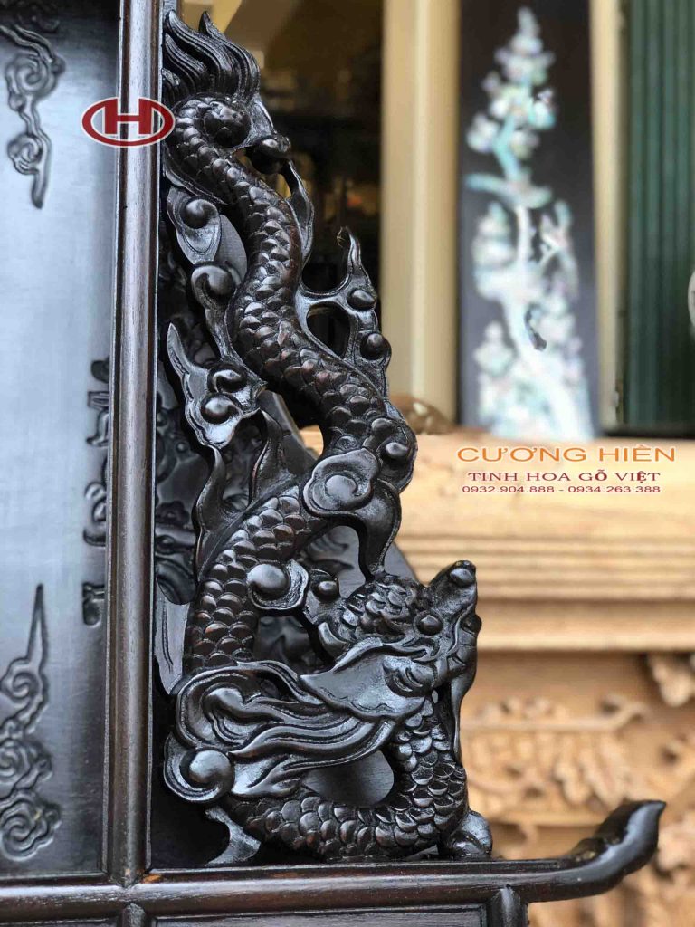 Tủ bày đồ treo tường