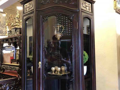 Tủ Bày Đồ Góc 90 độ