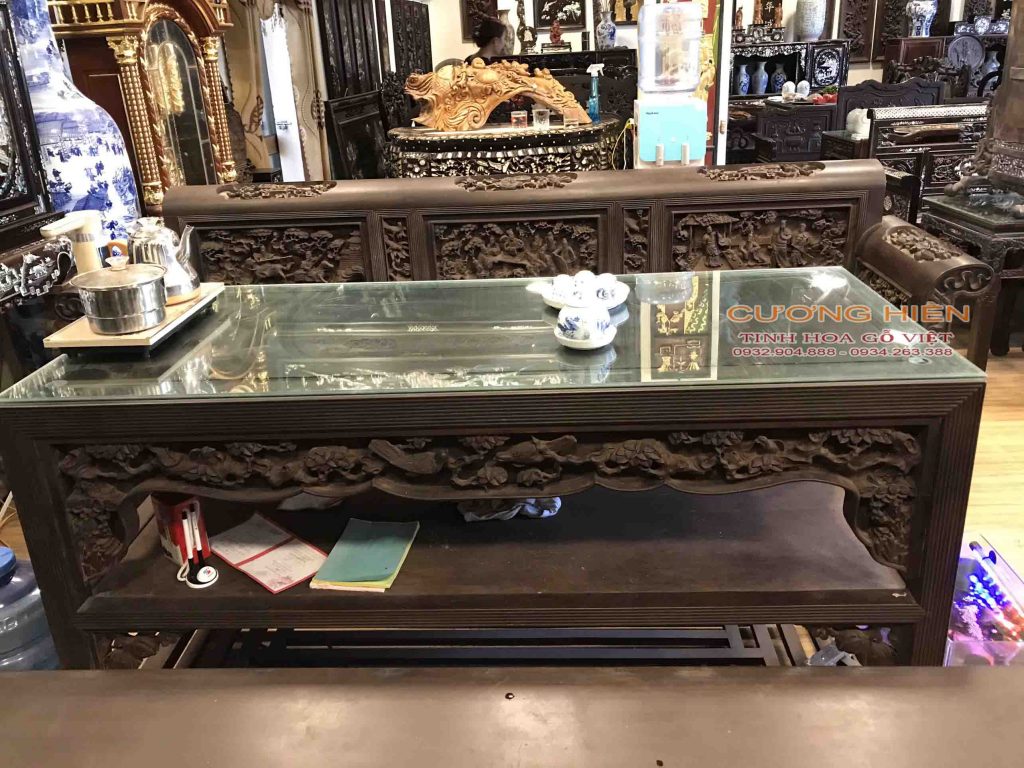 TRƯỜNG KỶ SIÊU TO KHỔNG LỒ