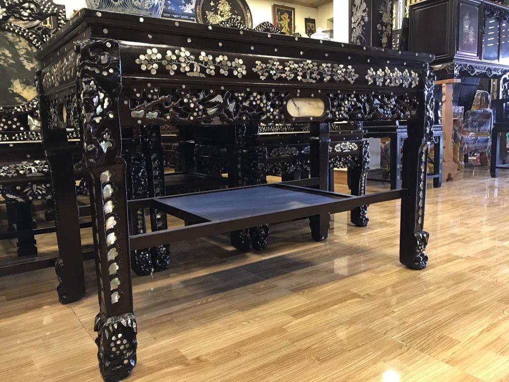 vách cẩn ốc sang trọng