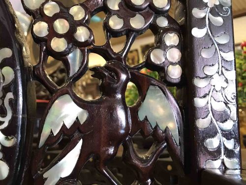 vách cẩn ốc sang trọng